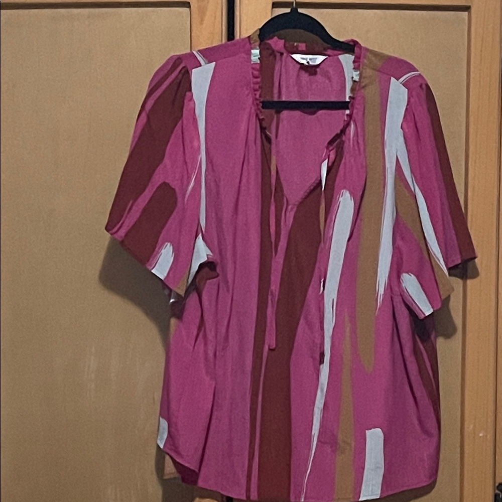 Nine West Pink Abstract-Print Short-Sleeve Blouse